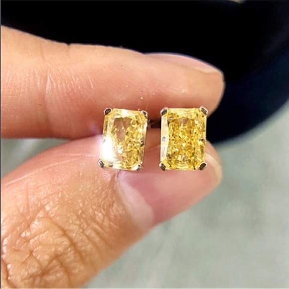 1ct Canary Radiant Earrings - Picture 11 of 12